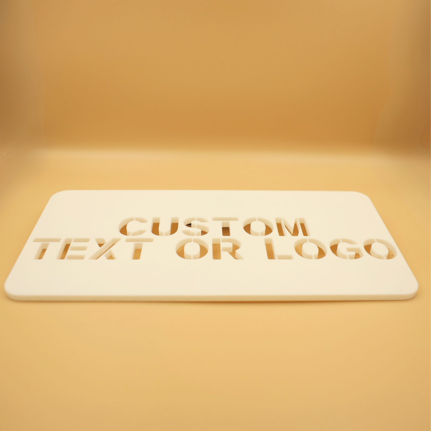 Sprayskabelon med eget logo eller tekst