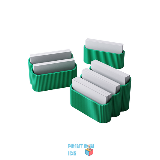 Visitkortholder i rillet design – Vælg mellem flere størrelser